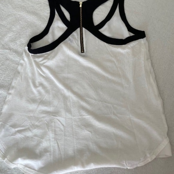 Top - Picture 2 of 6